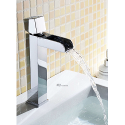 Mitigeur design lavabo AQUA